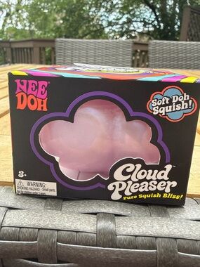 NeeDoh Cloud Pleaser